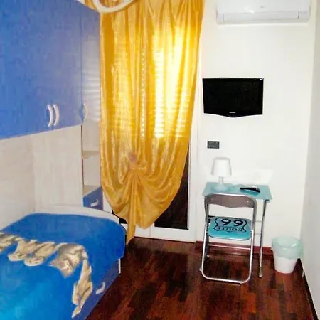 Bed and Breakfast Offside *